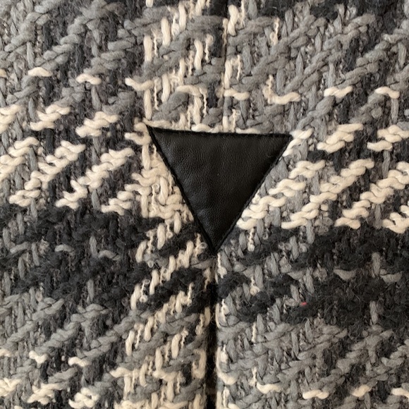 Women's Rachel Zoe Houndstooth wool cape size M - Picture 10 of 12
